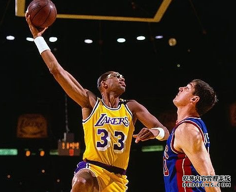 Who has the highest score in the NBA All-Star game? Who has the highest score in a single game of the NBA All-Star Game