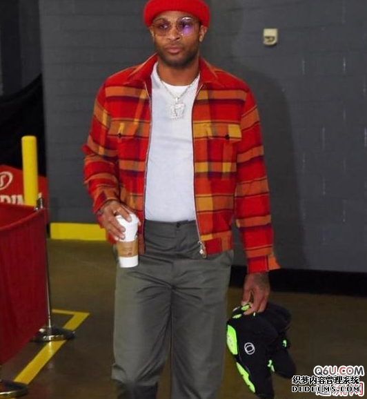 Which is the most expensive pair of sneakers worn by shoe king Tucker in the NBA? Check out the seven pairs of shoes that P.J. Tucker has worn in the NBA