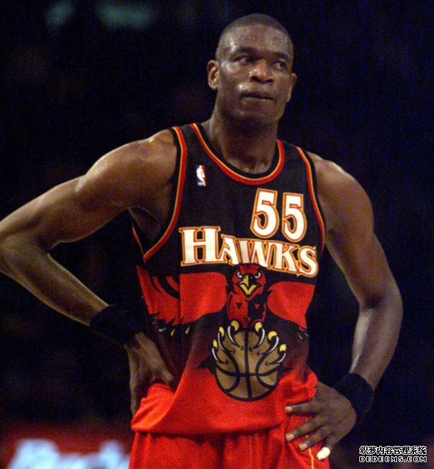 Who are the strongest older rookies in the NBA?