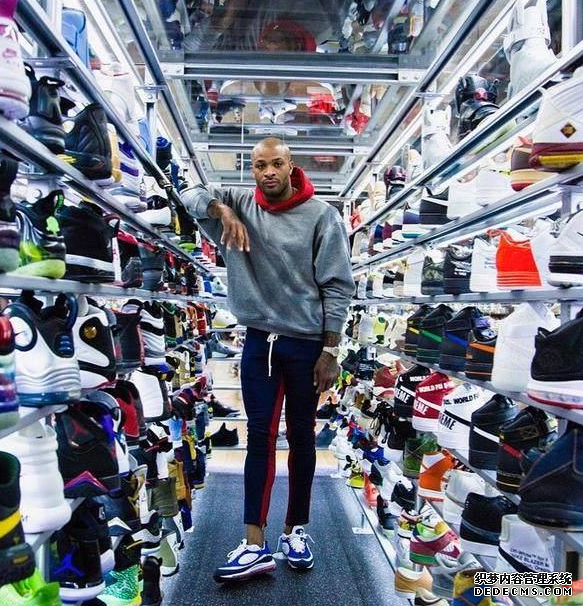 Why Tucker is called the King of Shoes? Why Tucker has not signed a contract with a sneaker brand