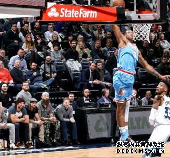 What sneakers Curry wore in the NBA on December 18th. List of sneakers worn by NBA stars on December 18