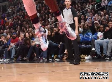 What are the sneakers worn by NBA stars on December 23rd List of sneakers worn by NBA stars on December 23rd