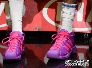 What are the sneakers worn by NBA stars on December 23rd? List of sneakers worn by NBA stars on December 23
