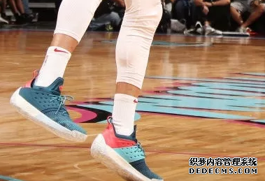 What sneakers are worn by NBA stars on December 21st List of sneakers worn by NBA stars on December 21