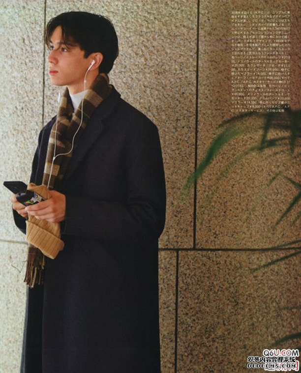 How to tie a scarf for boys in winter. Recommendations for trendy and good-looking winter scarves for boys