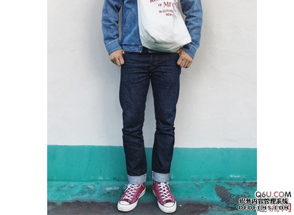 How many colors are there for Converse canvas shoes? Suggestions for matching Converse canvas shoes in various colors