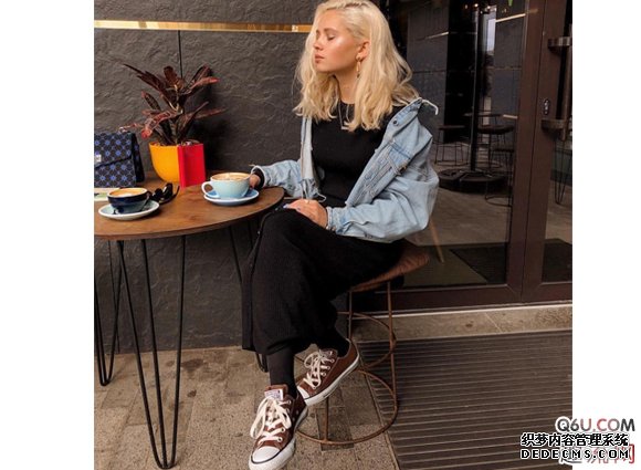 How many colors are there in Converse canvas shoes? Suggestions on matching Converse canvas shoes in various colors