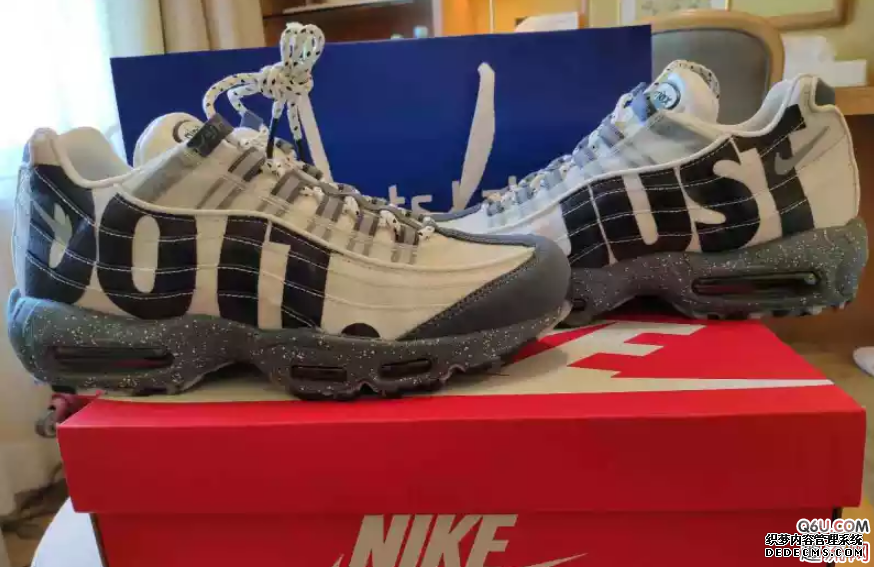 Nike air Max 95 Mount Fuji Japan limited unboxing review air Max 95 Mount Fuji feet picture
