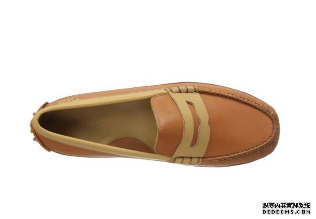 What should I do if my shoes are deformed? How long can my shoes be worn