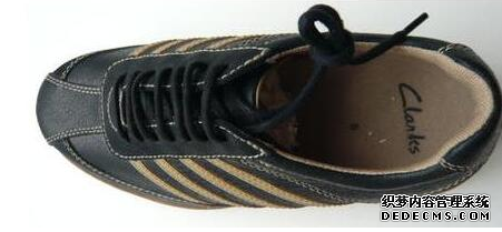 The difference between genuine Qile shoes and foreign trade shoes How to identify genuine Clarks The difference between genuine Qile shoes and foreign trade shoes, how to identify genuine Clarks