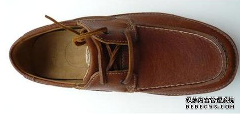 The difference between Qile genuine shoes and foreign trade shoes How to identify genuine Clarks The difference between genuine Qile shoes and foreign trade shoes How to identify genuine Clarks