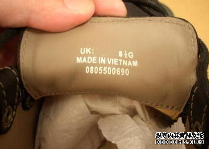 The difference between genuine Clarks shoes and foreign trade shoes The difference between genuine Clarks shoes and foreign trade shoes