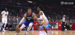 Curry returned from injury and showed off his power again. Curry ranked first in the league with 40+ points in three quarters Curry returned from injury and showed off his power again. Curry ranked first in the league with 40+ points in three quarters