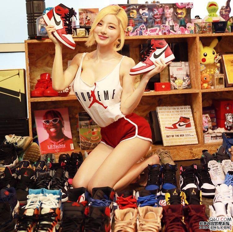 DJ Soda, Huang Suxi wears AJ on his feet. What DJ Soda shoes are on his feet DJ Soda, Huang Suxi wears AJ on his feet, which DJs have them? Inventory of shoes worn by Soda